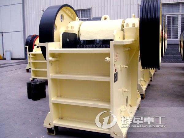 顎式破碎機(jī)